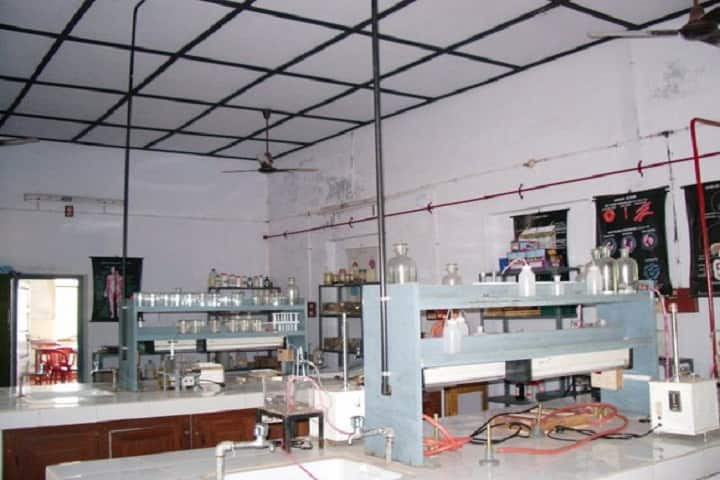 Academy of Pharmaceutical Sciences campus in Pariyaram, Kerala, India — photo 2