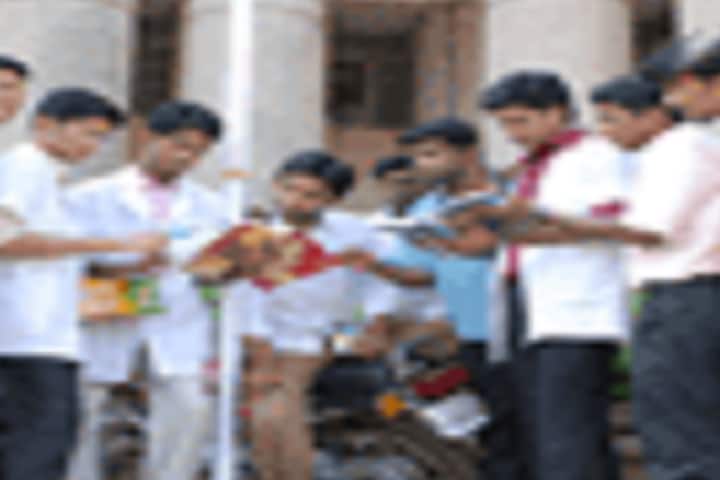 Academy of Pharmaceutical Sciences campus in Pariyaram, Kerala, India — photo 4
