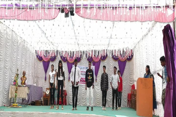 Matoshree Sumati Chintamani Tipnis College of Arts and Commerce campus in Raigad, Maharashtra, India — photo 4