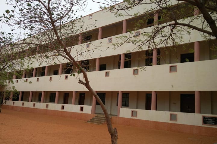 Pastor Lenssen Polytechnic College campus in Tirunelveli, Tamil Nadu, India — photo 1
