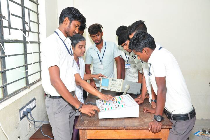 Pastor Lenssen Polytechnic College campus in Tirunelveli, Tamil Nadu, India — photo 5