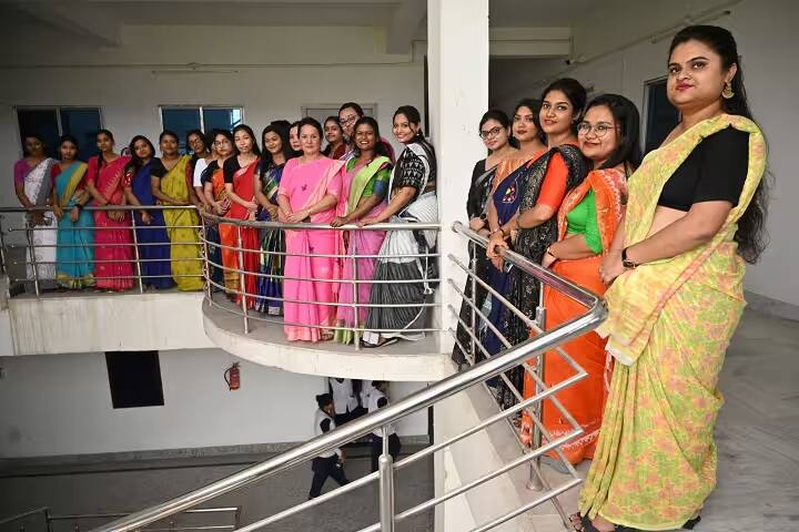 MR Institute of Nursing campus in North 24 Parganas, West Bengal, India — photo 5