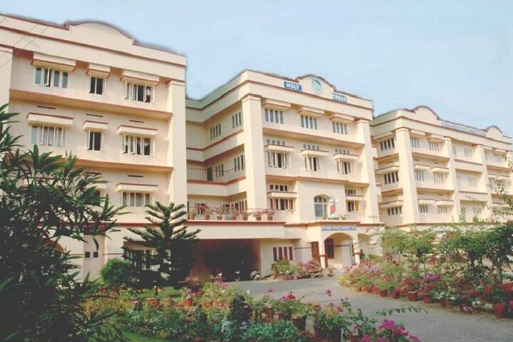 Holy Cross Institute of Management and Technology, Calicut campus in Kozhikode, Kerala, India