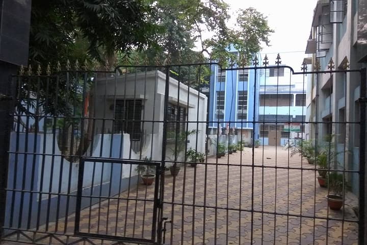 Central Calcutta Polytechnic campus in Kolkata, West Bengal, India — photo 3