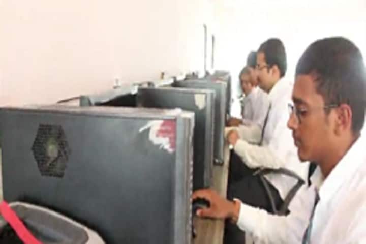 AAEMF's Delight College of Pharmacy campus in Pune, Maharashtra, India — photo 2
