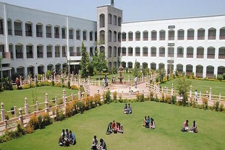 Shri Ram Institute of Science and Technology, Jabalpur campus in Jabalpur, Madhya Pradesh, India