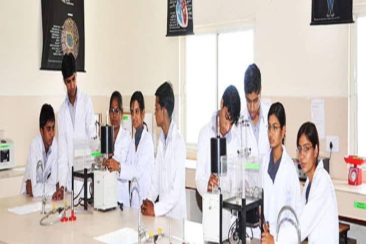 College of Pharmacy campus in Satara, Maharashtra, India — photo 2