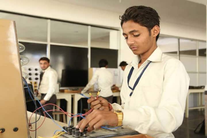 JMS Group of Institutions campus in Ghaziabad, Uttar Pradesh, India — photo 3