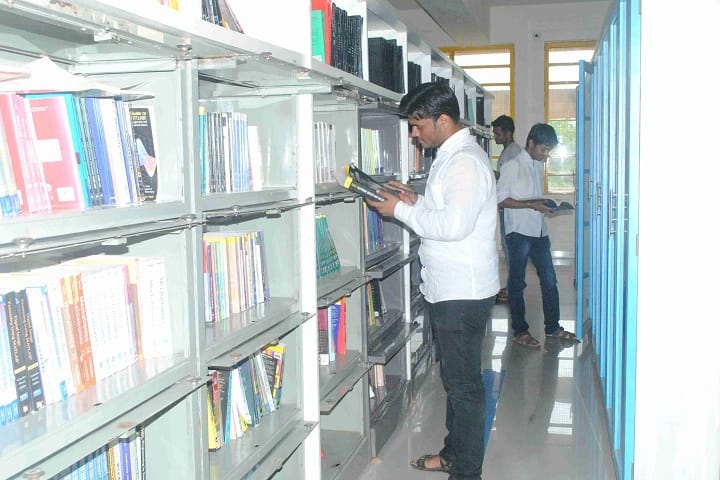 SVIT Nashik campus in Chincholi, Maharashtra, India — photo 6