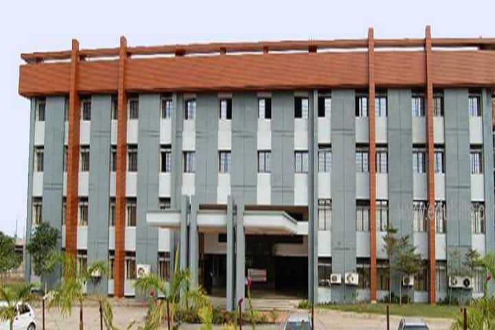 NIT Polytechnic campus in Nagpur, Maharashtra, India — photo 1