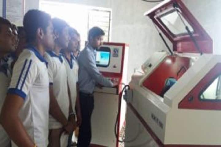 Nikam Institute of Technology Polytechnic campus in Dhule, Maharashtra, India — photo 5