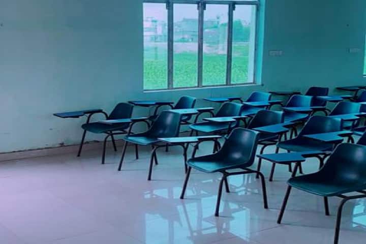 Aamna Law College campus in Ghaziabad, Uttar Pradesh, India — photo 3