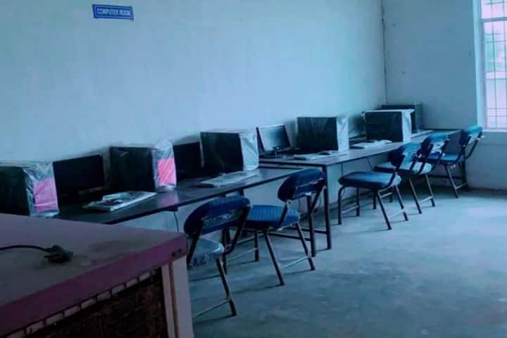 Aamna Law College campus in Ghaziabad, Uttar Pradesh, India — photo 4