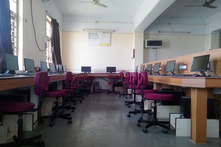 NG Patel Polytechnic campus in Surat, Gujarat, India — photo 2