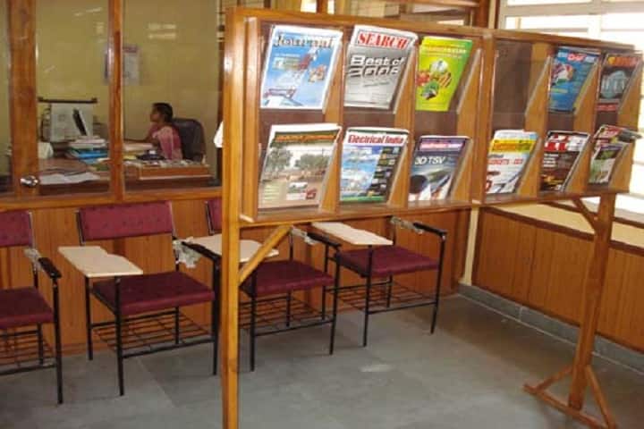 NG Patel Polytechnic campus in Surat, Gujarat, India — photo 4
