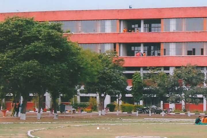 Government Polytechnic for Girls, Patiala campus in Patiala, Punjab, India