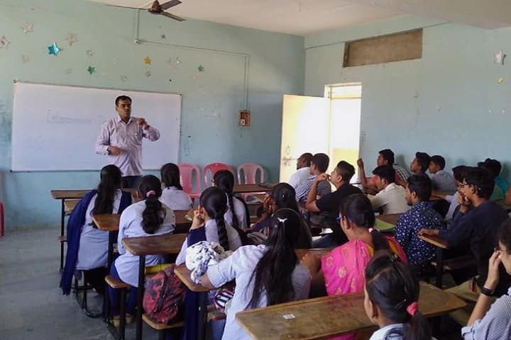 Netaji Polytechnic College campus in Dhule, Maharashtra, India — photo 1