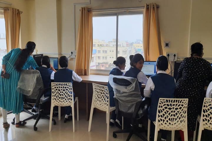 BP Poddar and Parvati Devi Academy of Nursing campus in Kolkata, West Bengal, India — photo 3