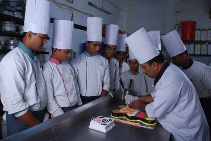 Swosti Institute of Management and Social Studies campus in Bhubaneswar, Odisha, India — photo 4
