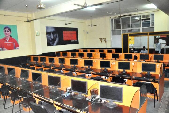 Biyani School of Nursing and Paramedical Sciences campus in Jaipur, Rajasthan, India — photo 5