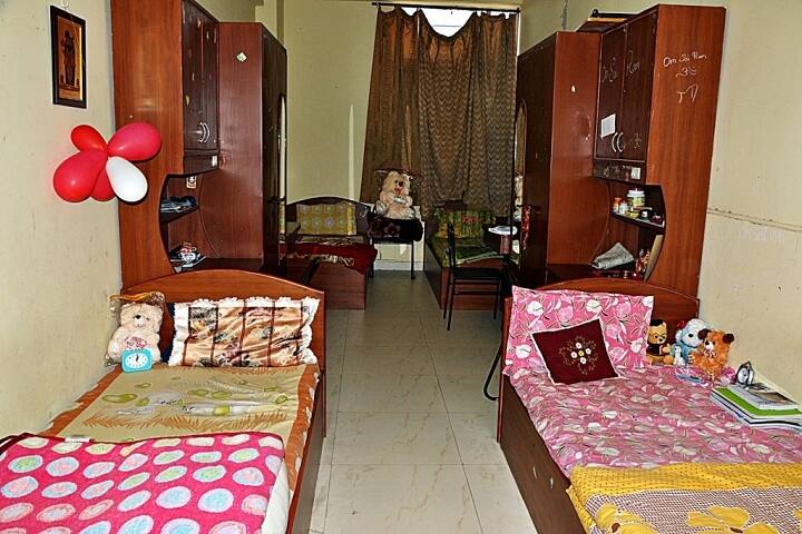 Biyani School of Nursing and Paramedical Sciences campus in Jaipur, Rajasthan, India — photo 6
