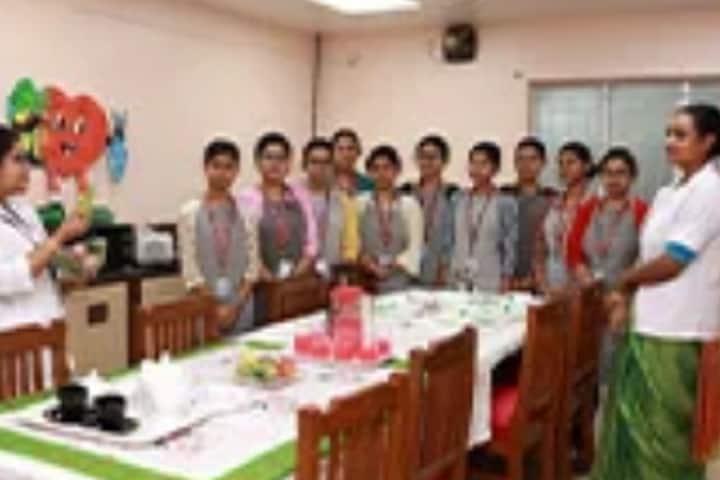 Peerless College of Nursing campus in Kolkata, West Bengal, India — photo 5