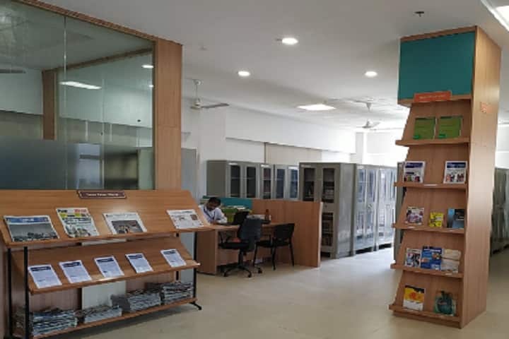 Symbiosis College of Nursing campus in Pune, Maharashtra, India — photo 2