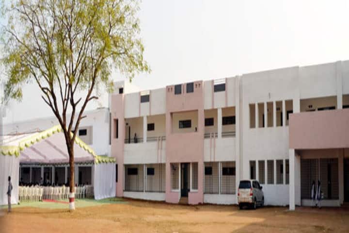 Gondia Education Society's Chhotabhai Javerbhai Patel Arts and Commerce College campus in Tirora, Maharashtra, India — photo 1