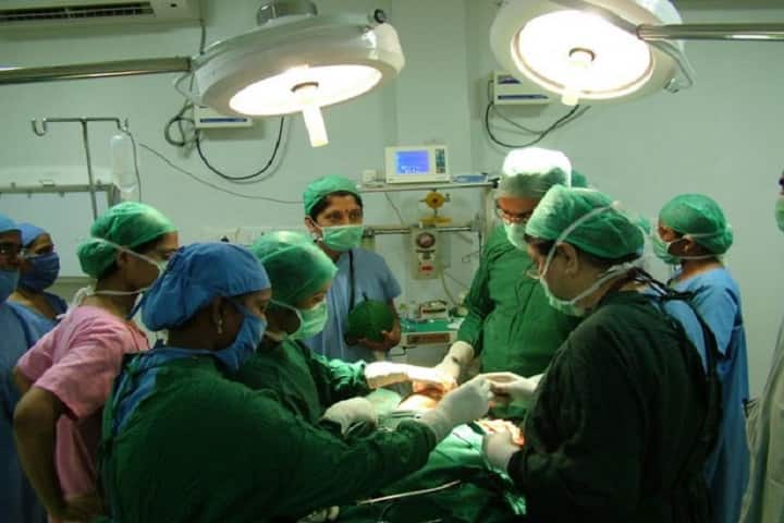 Owaisi College of Nursing campus in Hyderabad, Telangana, India — photo 3