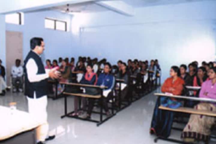 Vishwasattya College of MBA campus in Nashik, Maharashtra, India — photo 2