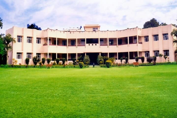 Dayanand Ayurvedic College Hospital and Pharmacy, Jalandhar campus in Jalandhar, Punjab, India