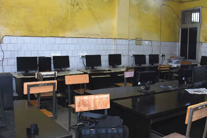 Government Badri Prasad College of Arts Commerce and Science campus in Raipur, Chhattisgarh, India — photo 6