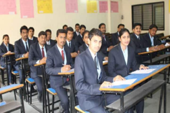 Zeal Institute of Business Administration Computer Application and Research campus in Pune, Maharashtra, India — photo 4