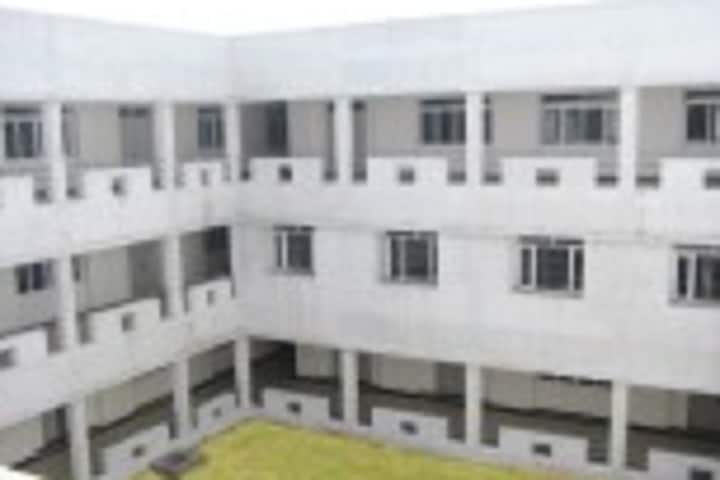 Muthayammal Polytechnic Institution campus in Namakkal, Tamil Nadu, India — photo 1