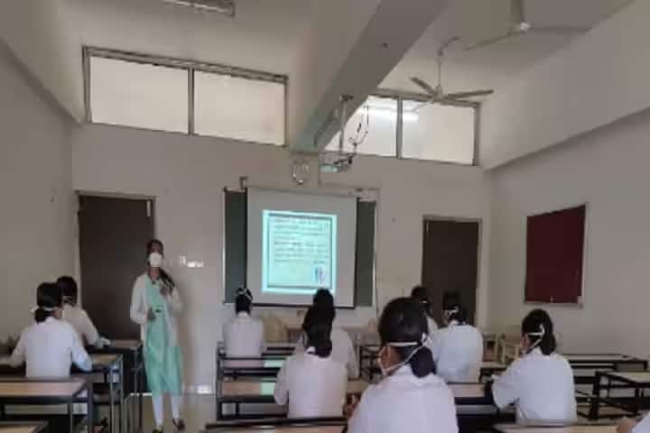 Choithram College of Nursing campus in Indore, Madhya Pradesh, India — photo 2