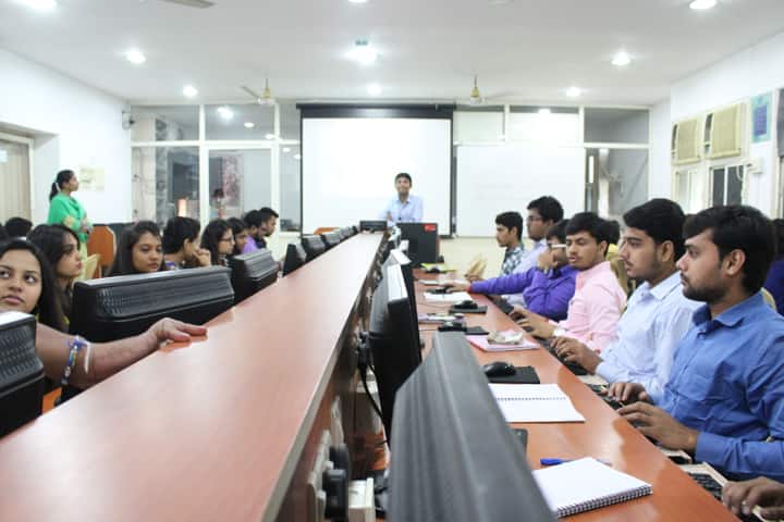 SEMCOM campus in Anand, Gujarat, India — photo 5