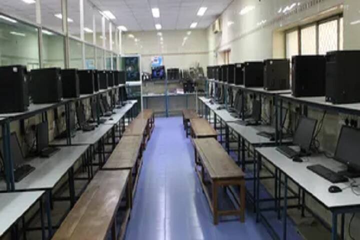 Motilal Nehru Government Polytechnic College campus in Puducherry, India — photo 5