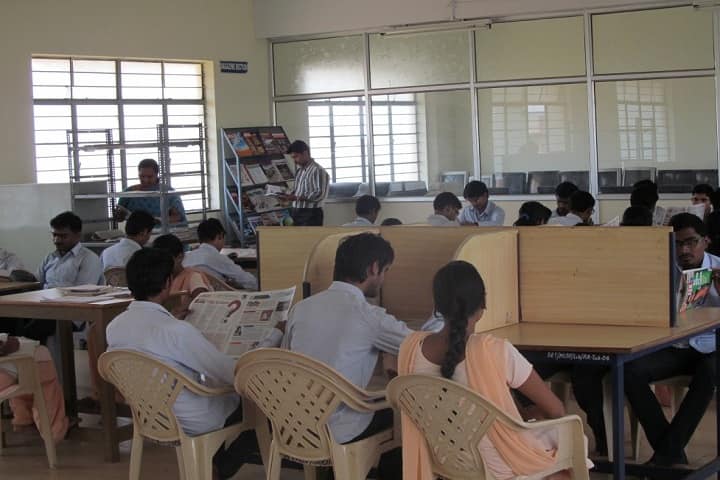 Motichand Lengade Bharatesh Polytechnic campus in Belgaum, Karnataka, India — photo 5