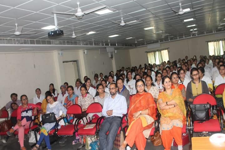 SBB College of Physiotherapy campus in Ahmedabad, Gujarat, India — photo 2