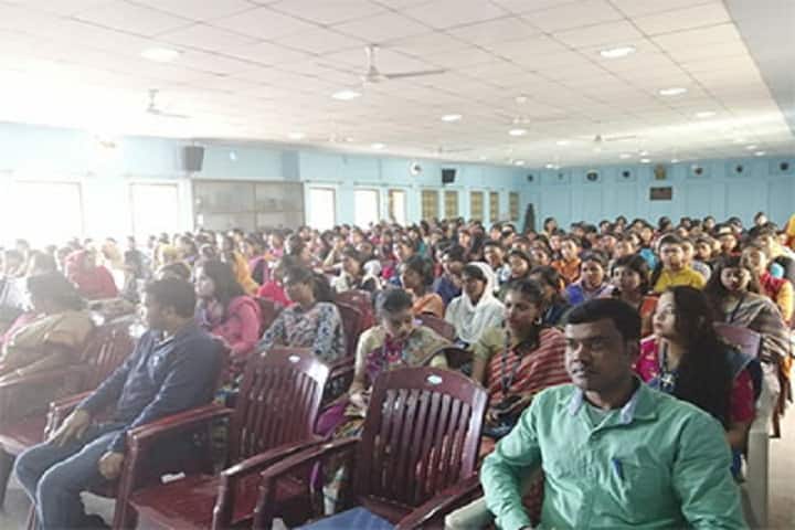 Malda Women's College campus in Malda, West Bengal, India — photo 5