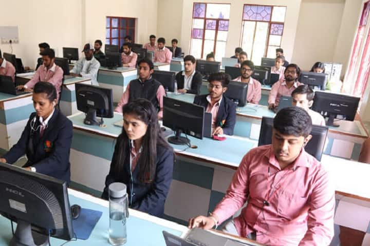 School of Computer and Systems Sciences campus in Jaipur, Rajasthan, India — photo 2