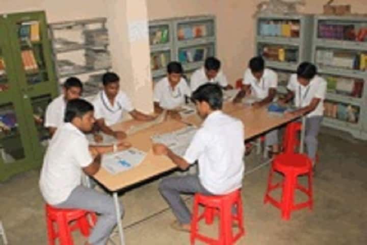 Model Polytechnic College campus in Kottayam, Kerala, India — photo 4