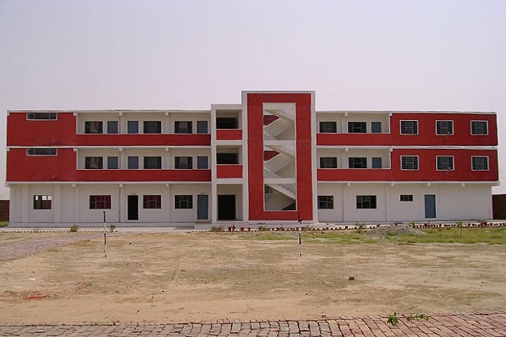 Nightingale Nursing Institute campus in Narangwal Kalan, Punjab, India — photo 3
