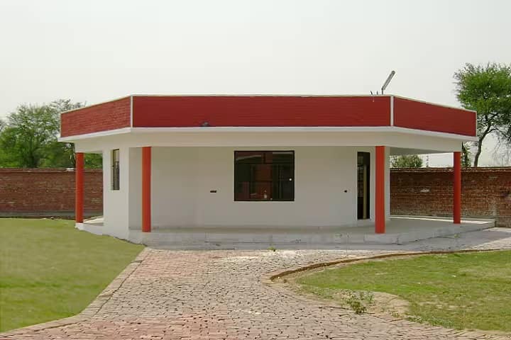 Nightingale College of Nursing campus in Ludhiana, Punjab, India — photo 2