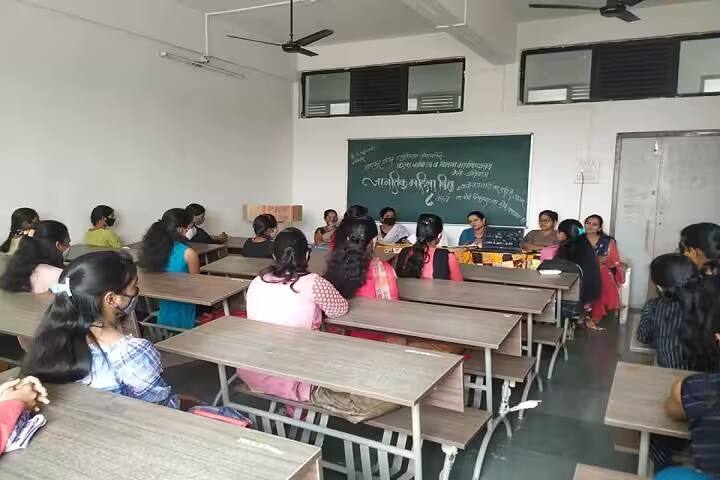 Prabhakar Patil Education Society's College of Arts campus in Raigad, Maharashtra, India — photo 2