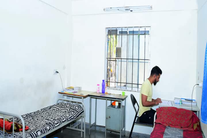 Padmashree Institute of Medical Laboratory Technology campus in Bangalore, Karnataka, India — photo 4