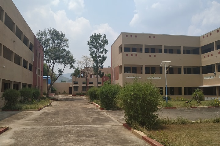 NPR College of Nursing and Research Institute campus in Dindigul, Tamil Nadu, India — photo 6