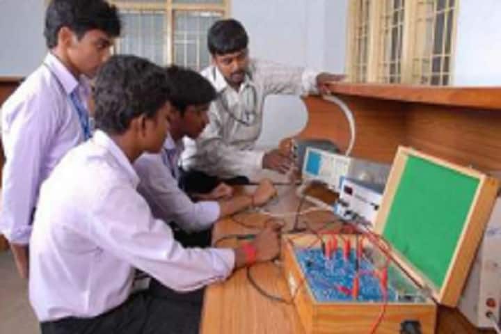 MH Saboo Siddik Polytechnic campus in Mumbai City, Maharashtra, India — photo 3