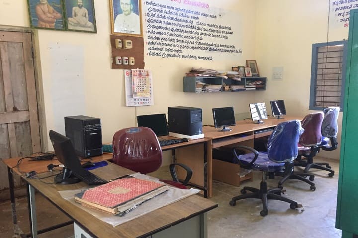 Sri Channappaswamy Vidyapeeta Sri Mruthyunjaya Shivacharya First Grade College of Arts and Commerce campus in Davanagere, Karnataka, India — photo 5