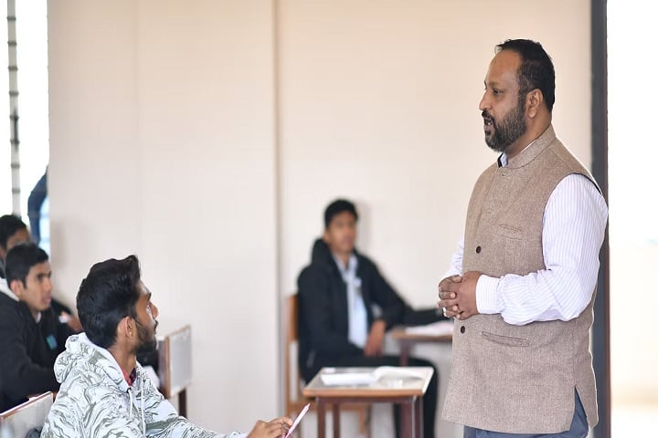 Nirmala College campus in Ujjain, Madhya Pradesh, India — photo 2